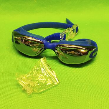 лыжные очки: Очки для плавания под водой. Один из самых простых комплектов с
