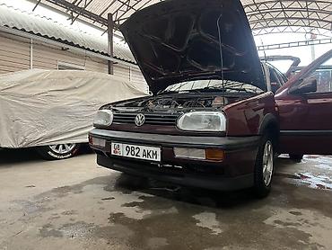 Volkswagen: Volkswagen Golf: 1993 г., 1.6 л, Механика, Бензин, Хэтчбэк — 11