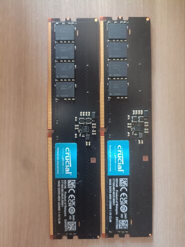 Настольные ПК и рабочие станции: Оперативная память (RAM) Crucial, 32 ГБ, > 4000 МГц, DDR5, Для ПК