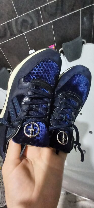 Sneakers & Athletic shoes: Cesare Paciotti, 36, color - Blue