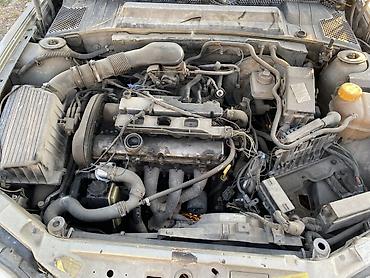 e klass: Opel Vectra: 1999 г., 1.8 л, Механика, Бензин, Универсал — 8