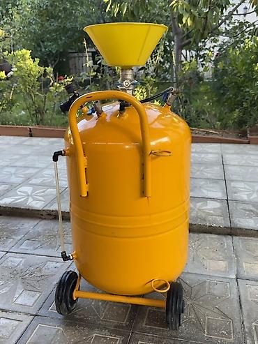 Оборудование для мойки: DOKA Italy istehsalı 60 litrlik köpük aparatı satılır. 5 bar təzyiq — 2