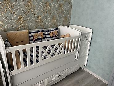 mebel islenmis: Oğlan və qız üçün, İşlənmiş, Dördbucaq, Beşik, Dəst ilə, Matras ilə, Yellənmə mexanizmsiz — 2