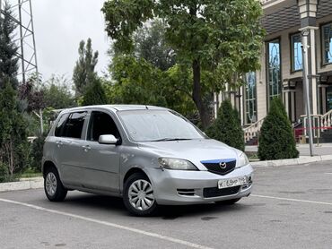 мазда кроссовер: Mazda Demio: 2004 г., 1.3 л, Автомат, Бензин, Хэтчбэк