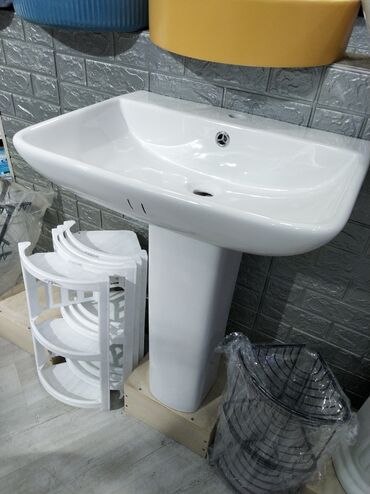 tülpan: Ağ keramik pedestal lavabosu - Material: yüksək keyfiyyətli sanitar