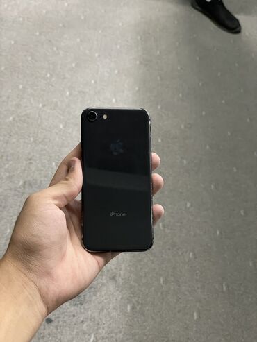 iphone 8 pkus: IPhone 8, Б/у, 64 ГБ, Черный, Защитное стекло, 60 %