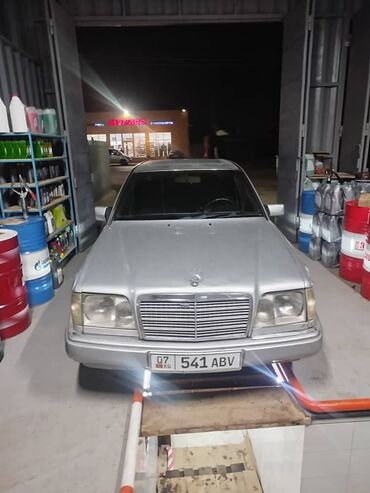 мерседес спринтер 2 2: Mercedes-Benz W124: 1994 г., 2.2 л, Механика, Бензин, Седан