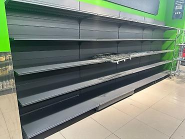 Витрины: Витрины, стеллажи, полки торговые металлические б/у, полка магазинная — 6