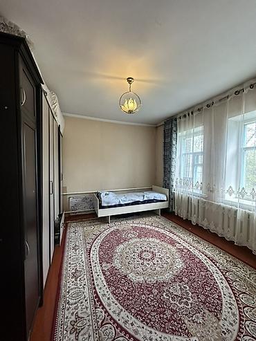 Продажа коттеджей и домов: 📍В Сокулуке продаётся дом на участке 9.5 соток. 🏡Дом состоит из 4 х — 5