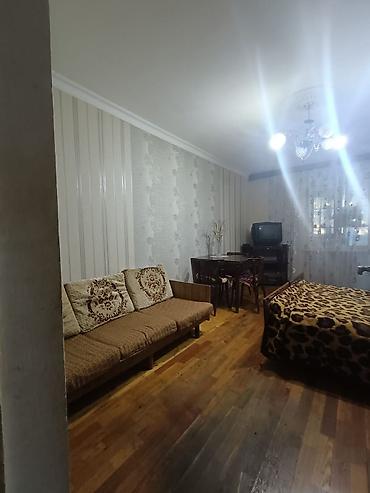 sekide evler: Sumqayıt, 3 otaqlı, Köhnə tikili, 80 kv. m — 4
