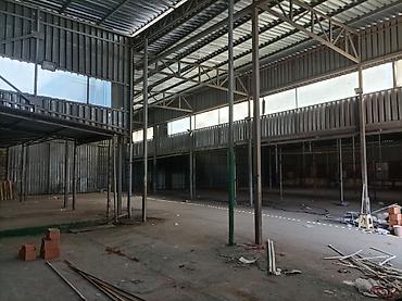 Kommersiya daşınmaz əmlakı: Təyinat:Anbar və sex Sahə:100-1500 m2 Videomüşahidə:VAR Sanitar — 9