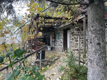 Kuće na prodaju: 42 kv. m, 2 sobe — 6