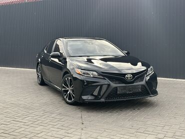 я ищу гольф 2: Toyota Camry: 2018 г., 2.5 л, Автомат, Бензин, Седан