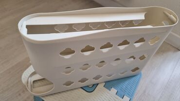 Другой декор и предметы интерьера: Продаются мелочи для дома: - электронные часы, 22х7 см - 499 с. - — 2