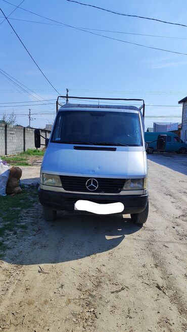 мерседес бенц варио: Легкий грузовик, Mercedes-Benz, Стандарт