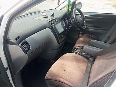 бу болон: Toyota Ipsum: 2002 г., 2.4 л, Автомат, Газ, Минивэн — 4