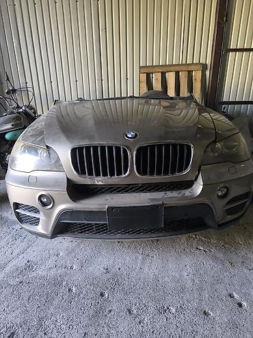 BMW x5 e70 2008 г объём 4.8