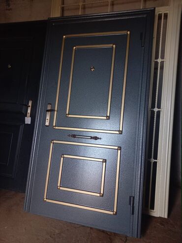 Həyət darvazaları: 1️⃣ darvazalari̇n renglenmesi̇ xi̇dməti̇ temi̇r növbəti̇ el — 10