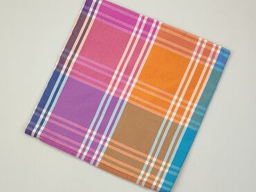 Pościel i akcesoria: Pillowcase, 42 x 41, kolor - Kolorowy, stan - Bardzo dobry