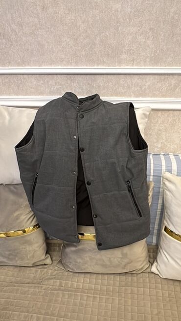 kişi üçün yun şap şaplar: Jilet, Hugo Boss, L, rəng - Boz
