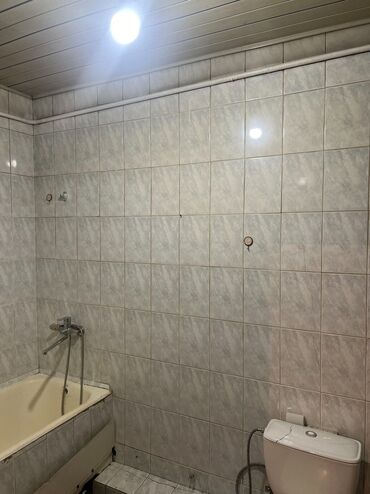 долгосрочная аренда частный дом: 355 кв. м, 7 бөлмө, Жертөлө, ороо, Забор, тосулган