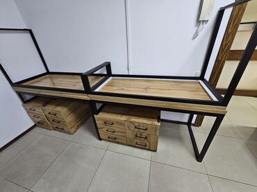 Письменные столы: Письменный стол — 9