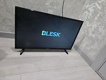 телевизор blesk: Телевизор Hisense с тонкой чёрной рамкой и лаконичным современным — 4