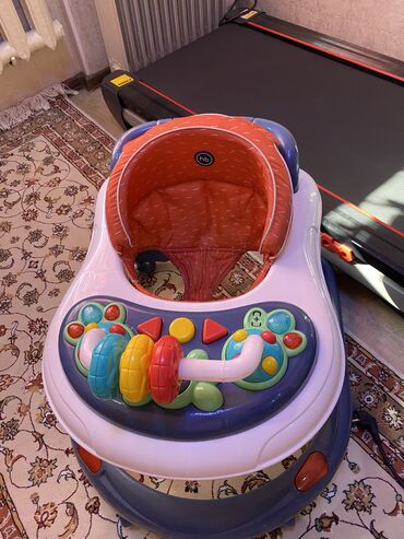 Другие товары для детей: Продаю Ходунок от Happy baby, качество отличное и состояние отличное
