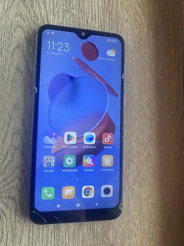 iphone se 2020 qiyməti: Xiaomi Mi 9 SE, 64 GB, 
 Face ID — 4