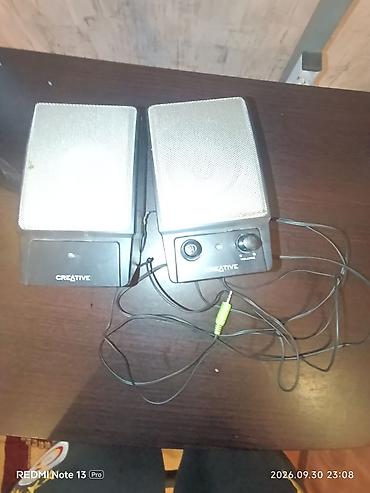 Creative SBB240 masaüstü akustika (2.0) cox az istifade olunub teze