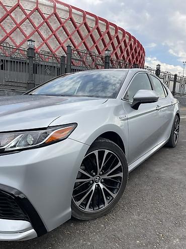 Продажа авто: Toyota Camry: 2020 г., 2.5 л, Автомат, Гибрид, Седан — 5