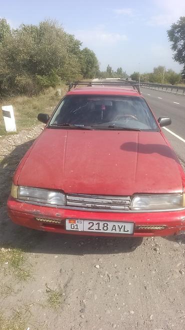 sonata uf: Mazda 626: 1989 г., Механика, Бензин, Лифтбек — 1