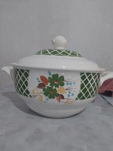 Кастрюли: 12л — 6