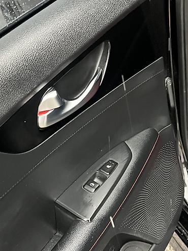 Kia: Kia Ceed GT: 2018 г., Автомат, Бензин, Хэтчбэк — 6