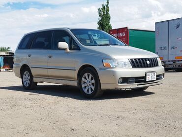 транспорт каракол: Nissan Bassara: 2000 г., 2.4 л, Автомат, Газ, Минивэн