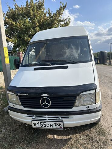 mercedesbenz гурзовой: Жеңил жүк ташуучу унаа, Mercedes-Benz, Стандарт, 2 т, Колдонулган