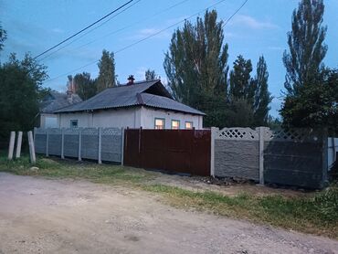 село алексеевка: 13 м², 4 комнаты, Требуется ремонт Без мебели