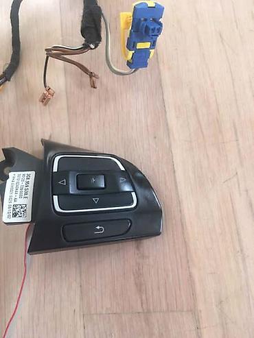 Transport: VOLAN MULTIFUNKCIJA ZA VOLKSWAGEN GOLF 6, PASSAT B6, PASSAT B7 . OD — 2