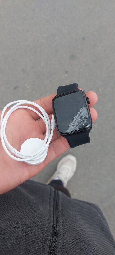 Apple Watch: Apple watch 9 упал на землю и разбился экран поменять стоит в цуме за