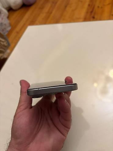sntv sumqayit unvan: IPhone 15 Pro, Göy, Face ID — 6