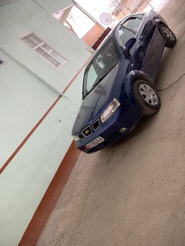 багажник на крышу авто: Chevrolet Lacetti: 2004 г., 1.6 л, Механика, Бензин, Седан