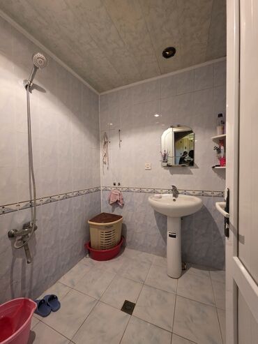 Köhnə tikili: Bakı, Əhmədli, 6 otaqlı, Köhnə tikili, m. Əhmədli, 132 kv. m — 21