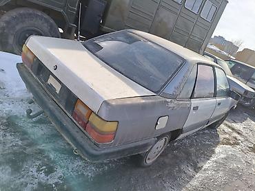 Audi: Audi 100: 1987 г., Седан — 11