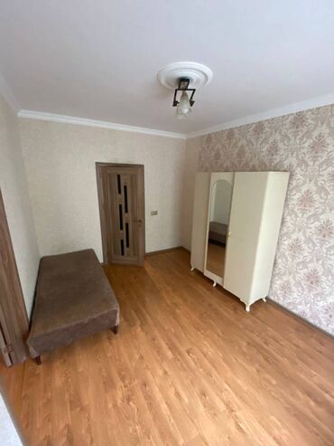 Uzunmüddətli kirayə mənzillər: Azadlıq metrosunun yaxınlığı, Piyada 4-5 dəqiqə məsafədə, 9 mərtəbəli — 4