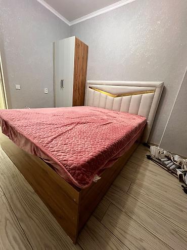 бир: Жаны 28000 сомго алынган 2 ай болду. Кленкасы алынган жок. - Размер — 3