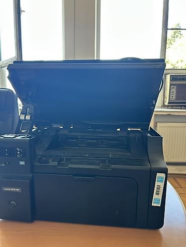 Printer və kseroks aparatları: HP LaserJet M1132 MFP – çoxfunksiyalı lazer cihazı Xüsusiyyətlər: - — 3