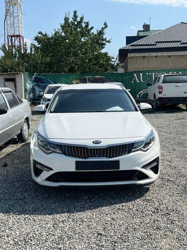 электромобиль neta: Kia K5: 2019 г., 2 л, Типтроник, Газ, Седан