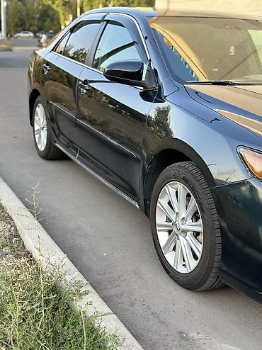 corolla 2004: Toyota Camry: 2013 г., 2.5 л, Вариатор, Гибрид, Седан — 4