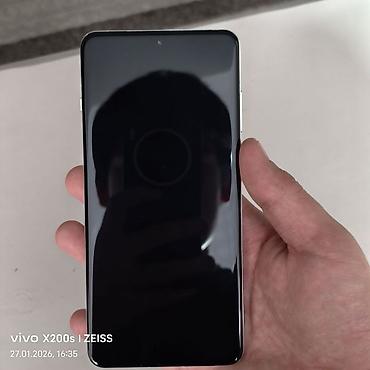 OnePlus: OnePlus 13, цвет - Белый — 7