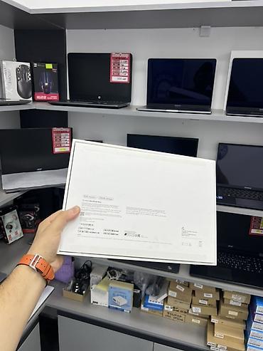 ikinci el macbook: İşlənmiş Apple MacBook, 13.3 ", 256 GB, Ünvandan götürmə, Ödənişli çatdırılma — 1